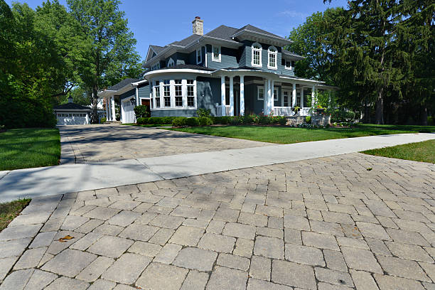 Best Interlocking Driveway Pavers  in Woodmore, MD